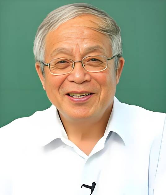 赵峥（北师大物理系教授）