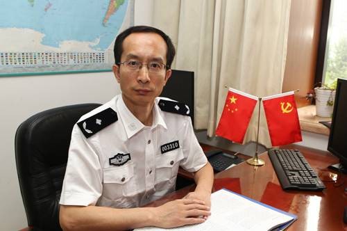 陈建新（青岛海关缉私局原局长兼督察长）