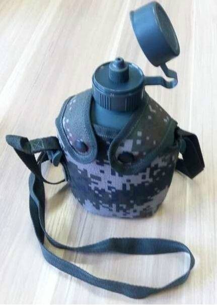 军用净水壶