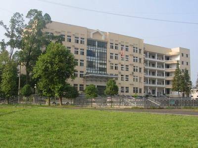 恩施土家族苗族自治州高级中学