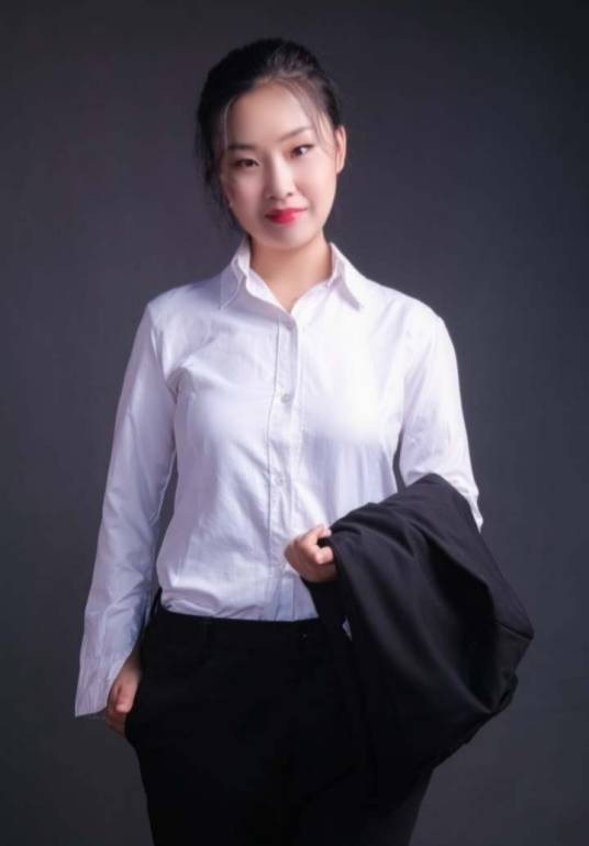 苏琳（中国作家、诗人，东方文韵辽宁频道主编）