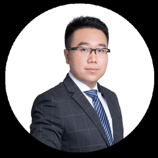 林春浩（金钥匙集团董事长）
