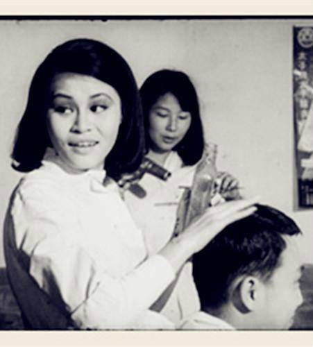 小镇春回（1968年杨文淦执导的台湾剧情电影）