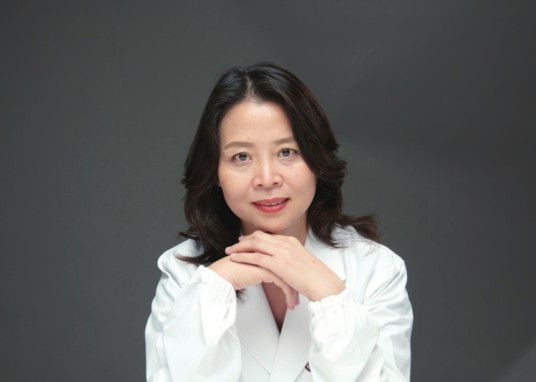 王洁（中国医学科学院肿瘤医院内科主任）