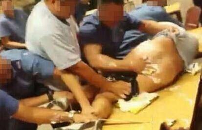 消防员性侵战友事件