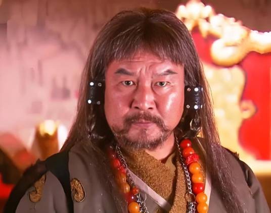 察罕特穆尔