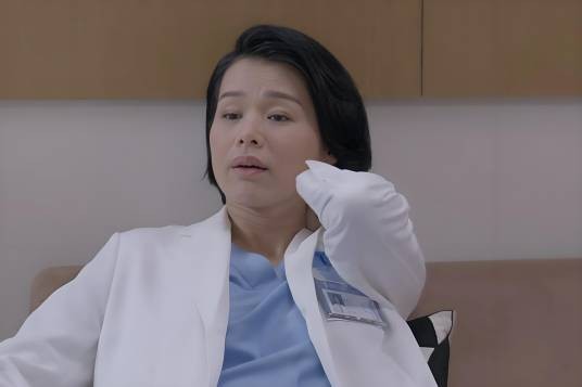 黄韵玲（电视剧《亲爱的生命》中的妇产科主任角色）