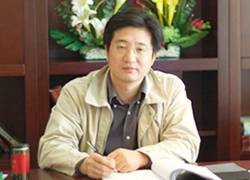 程凡(武汉设计工程学院理事长)
