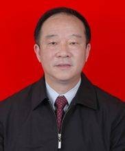 吴锐成