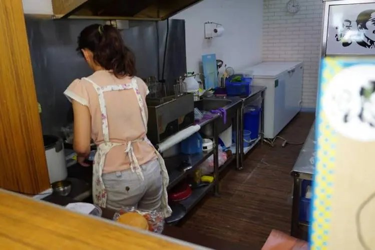 中国台湾的东北老板娘:希望早回家!你知道她背后的故事吗?