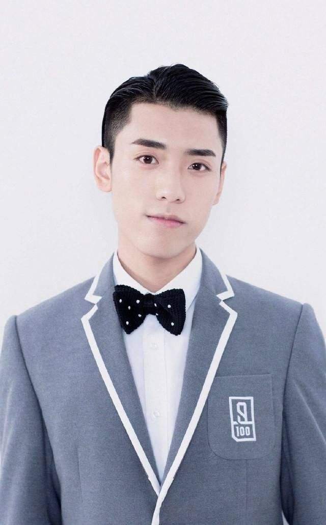 记者问王子异为什么拜我,王子异这么做是什么原因?