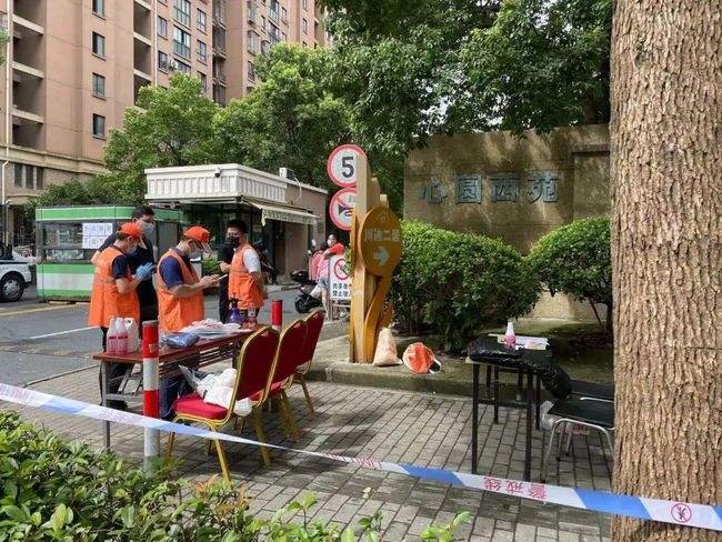 一名上海居民静止30天,这30天他都经历了什么?