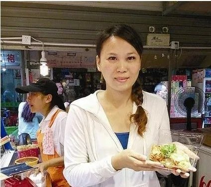 中国台湾的东北老板娘:希望早回家!你知道她背后的故事吗?