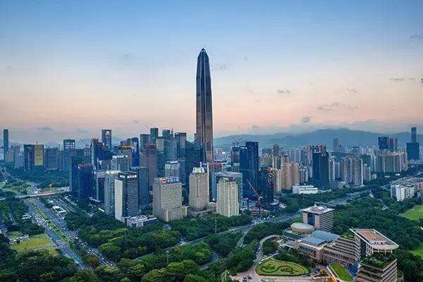 深大讲师因交不起网费向校方求助,他究竟是在炒作还是生活却有困难?