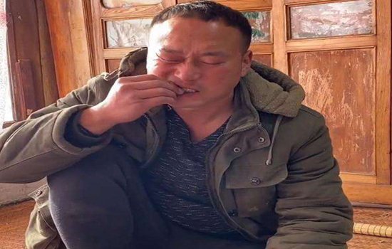 关于张同学拒绝每年500万买断运营权这件事,你有何看法?