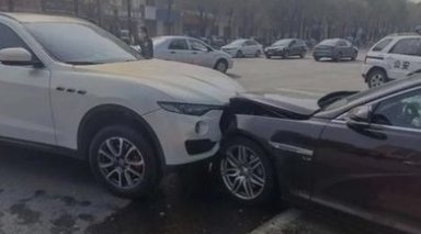 陕西一员工跳槽，两老板飙豪车，这位员工究竟有什么魅力？