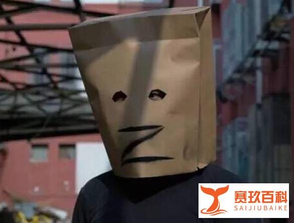 PDD身价超过十亿！买劳斯莱斯只是九牛一毛？小漠：小智更有钱