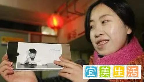 一个是舞台“天王嫂”,一个家破人亡,赖文慧与杨丽娟的相反人生