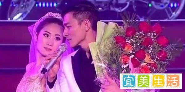一个是舞台“天王嫂”,一个家破人亡,赖文慧与杨丽娟的相反人生