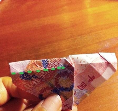 如何用钱折玫瑰