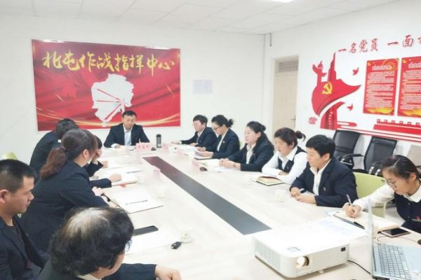 邓小平提出的三个有利于