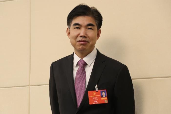 代表建议大幅降低微信支付手续费，你对这个建议有什么看法？