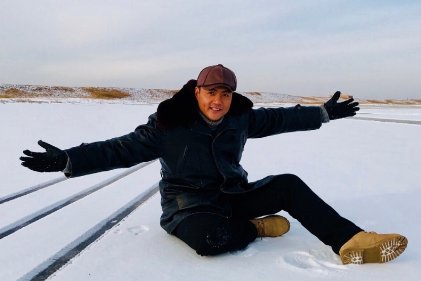 在刘丹葬礼上哭晕的“箫剑”，现在是什么状态？