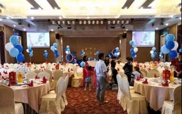 10岁娃天价生日宴,办个生日花10万?奢华程度堪比婚礼现场!