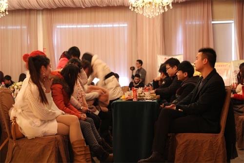 男子相亲坚持AA拒付203元饭钱，对于他的行为你能理解吗？