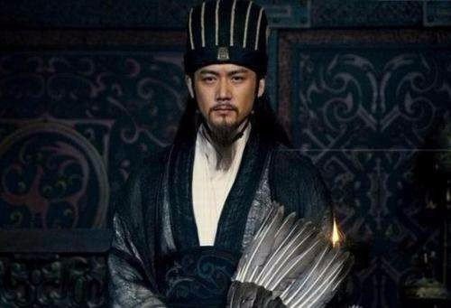 诸葛亮挥泪斩马稷的真相是什么？