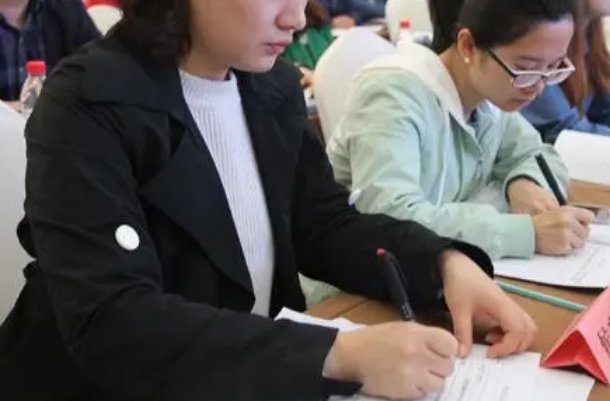 虚心涵泳是什么意思
