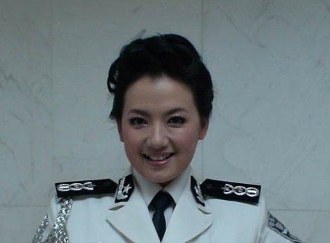 女歌手柏文实际年龄