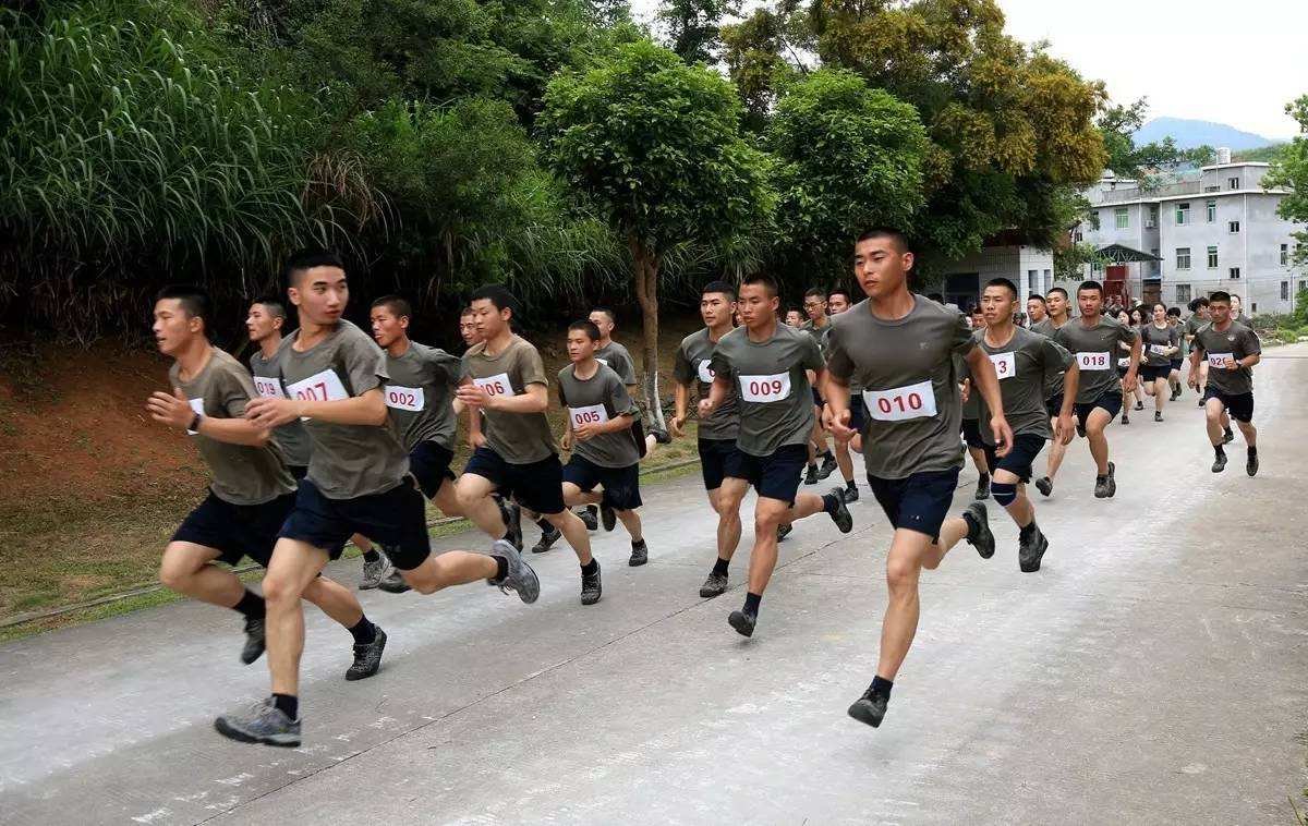 普通人跑步5公里用时多少时间是正常。