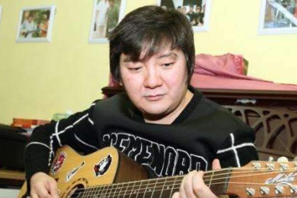 葬爱家族的十大经典歌曲都有哪些?