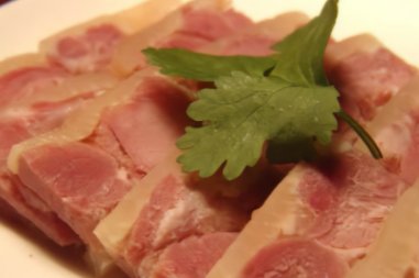 请问“肴肉”怎么读？