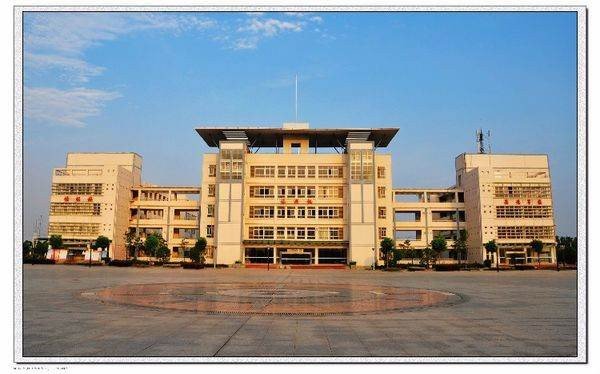 黄冈中学全国排名第几