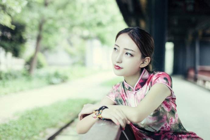 与“公子”一词对应的是？