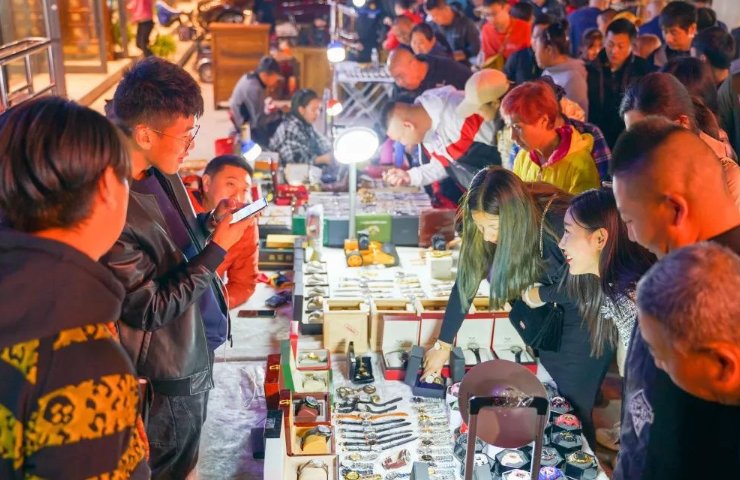 大柳树鬼市营业时间2023