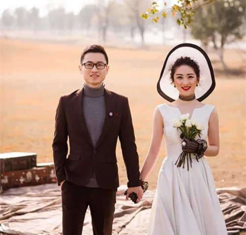 阁楼婚纱摄影怎么样 新人怎样选择合适的婚纱影楼