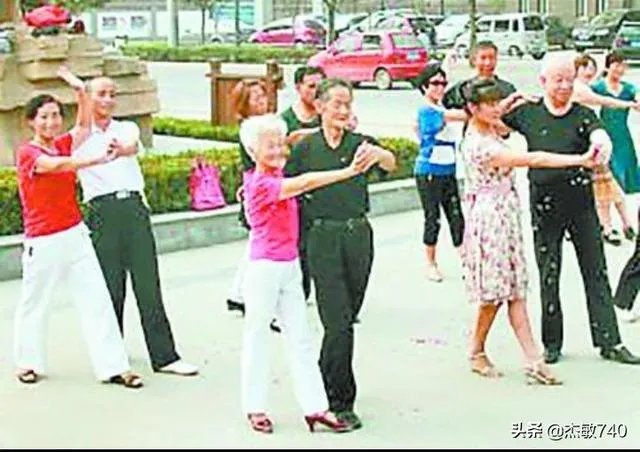 当你老了,你会去跳广场舞吗,为什么?