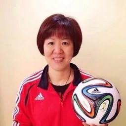 郎平代言的莎普爱思陷入危机，你认为她应该公开道歉吗？