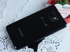TD+4.3英寸屏 三星I9108最新报价3998元