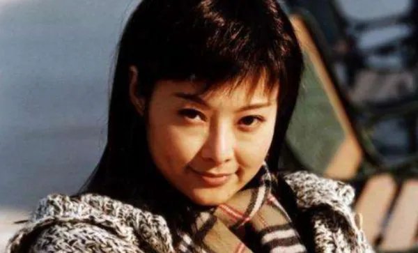 徐威和袁立在一起了12年,为何后来徐威转头迎娶张怡宁?