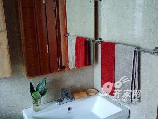 80后辣妈真伤不起 3.9万DIY自装80平时尚3居