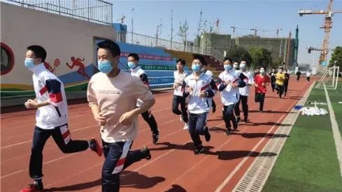 戴口罩剧烈运动或引发猝死是真的吗 N95口罩为什么不适合在运动时使用