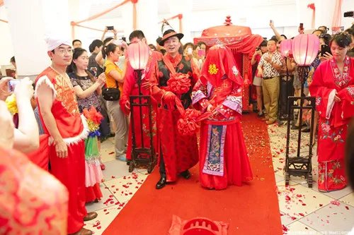 中式婚礼用品有哪些 中式婚礼需要多少钱