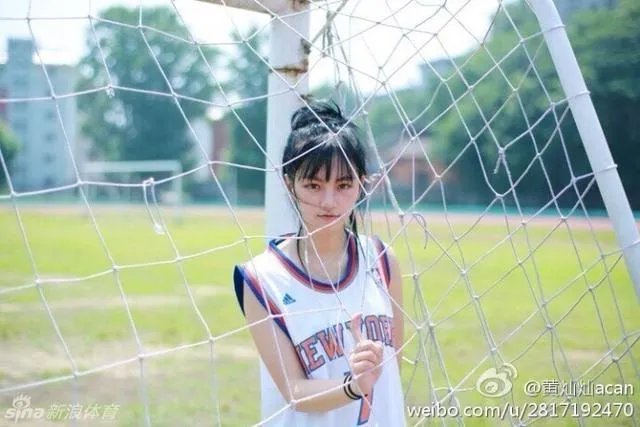 武汉美女众多,武汉大学的校花中你最喜欢哪一个呢?