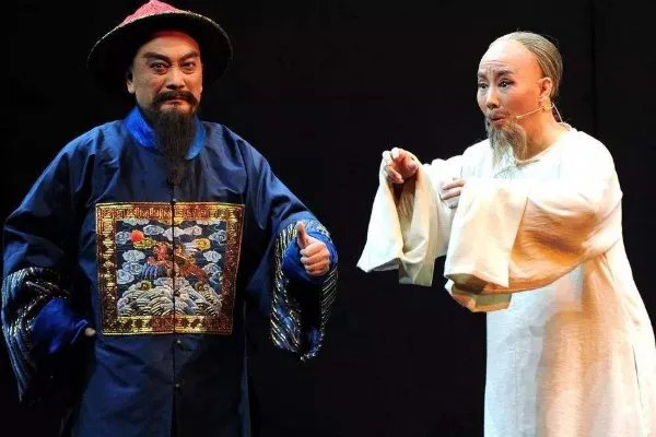 于成龙评价