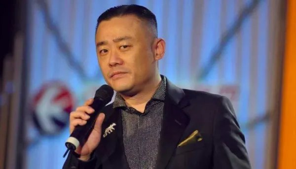 为什么有人骂周立波,却也有许多人喜欢周立波?