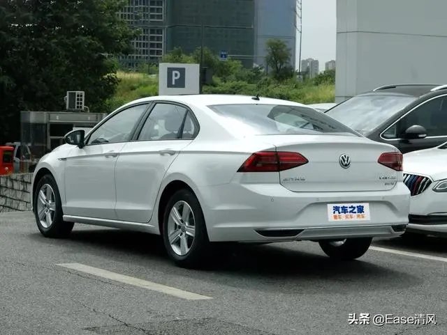25岁男生想买15万的轿车有什么推荐的吗?